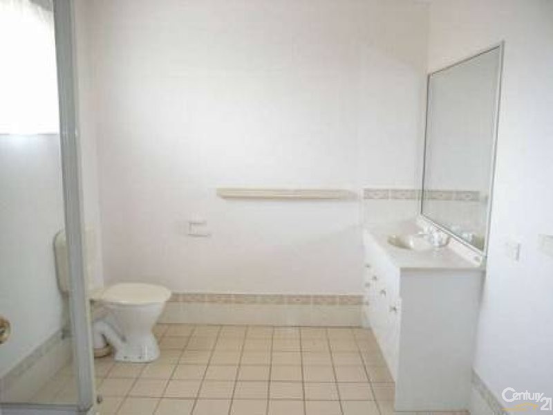 6/8 Cortess Street, Kearneys Spring QLD 4350