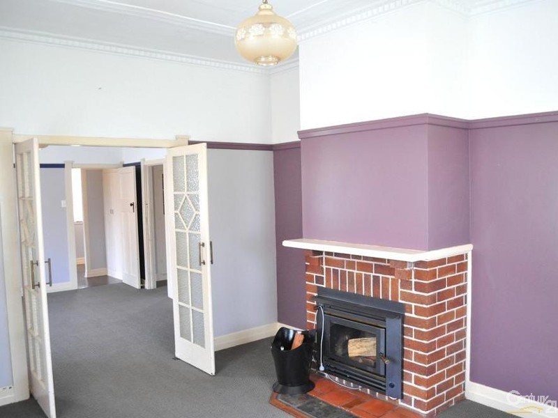 5 Somme Street, North Toowoomba QLD 4350