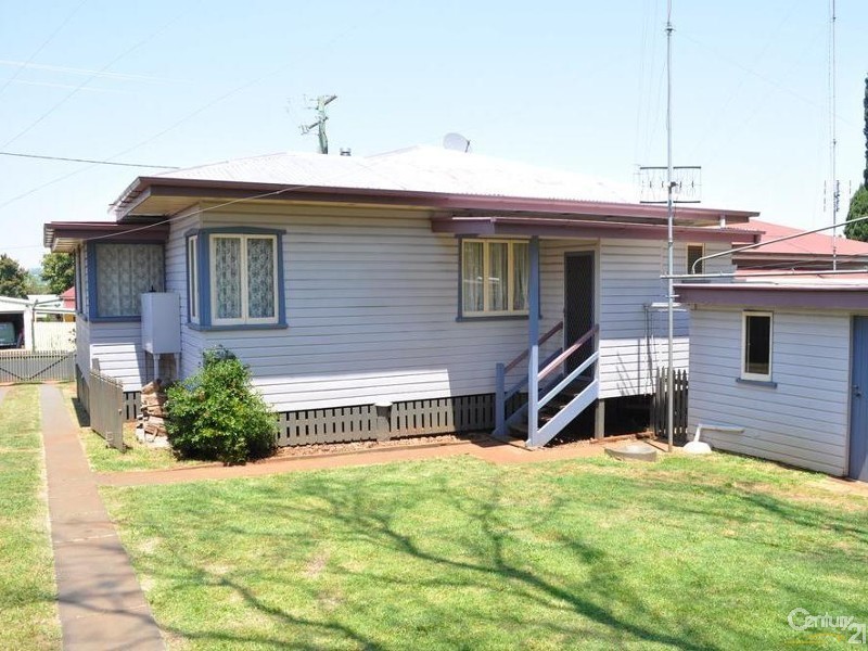 5 Somme Street, North Toowoomba QLD 4350