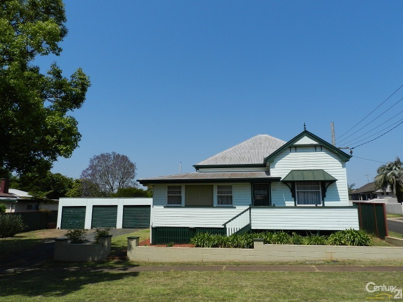 236 Hume Street, South Toowoomba QLD 4350