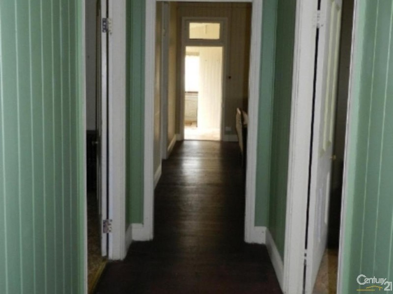 236 Hume Street, South Toowoomba QLD 4350