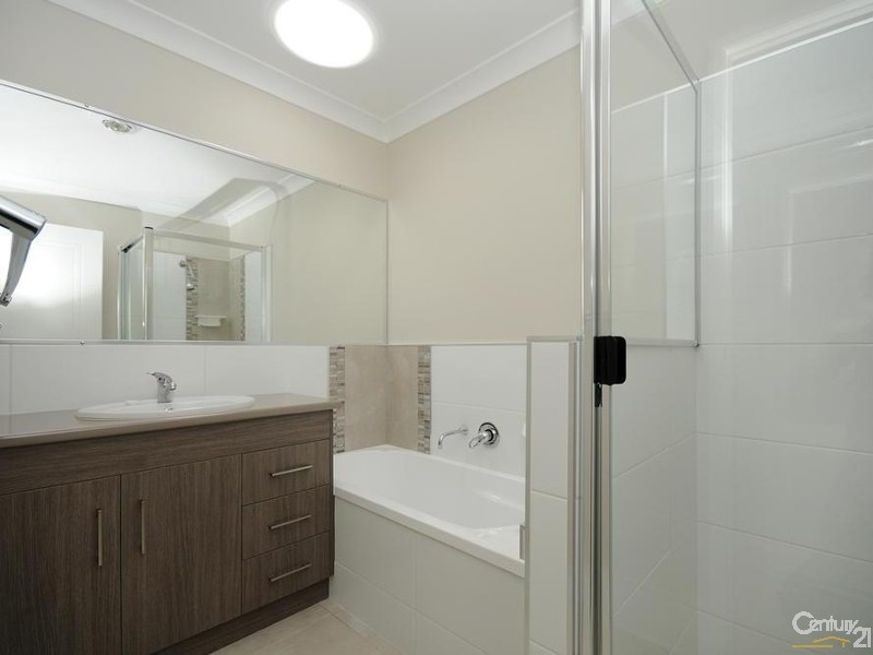 1/41 Tara Street, Wilsonton QLD 4350