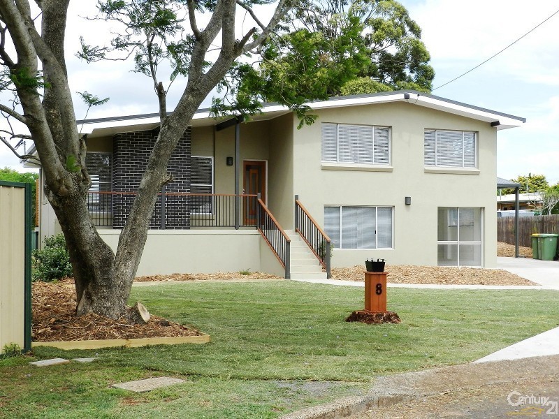 8 Moyna Court, Harristown QLD 4350