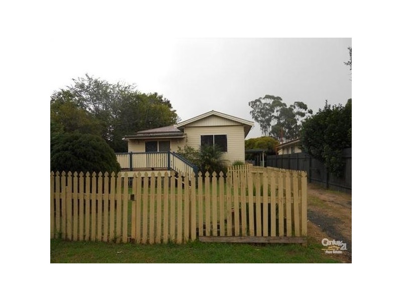 39 McGregor Street, Wilsonton QLD 4350