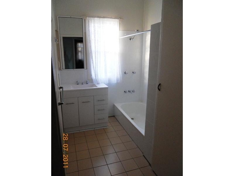 39 McGregor Street, Wilsonton QLD 4350