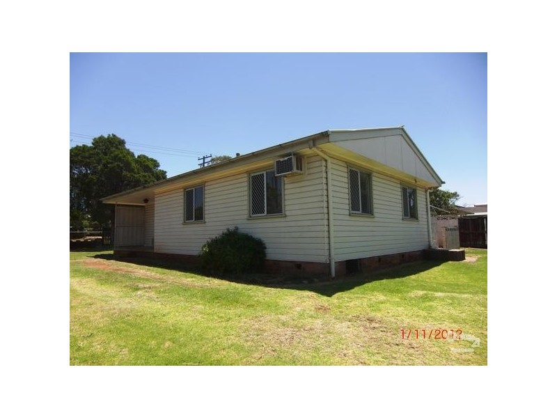 212 Tor Street, Rockville QLD 4350
