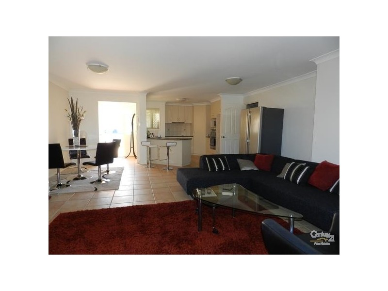 4/76 South Street, Rangeville QLD 4350