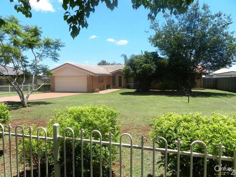 53 Pillar Street, Middle Ridge QLD 4350