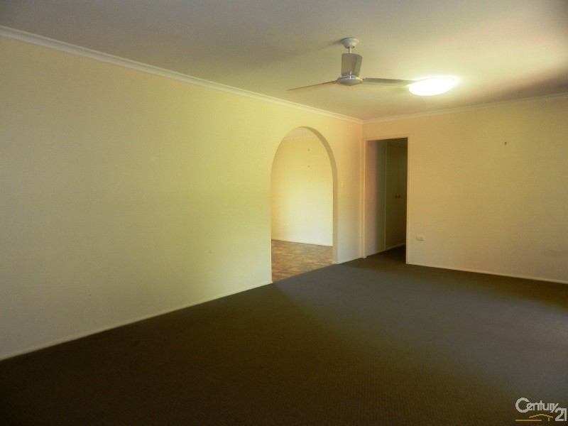 53 Pillar Street, Middle Ridge QLD 4350