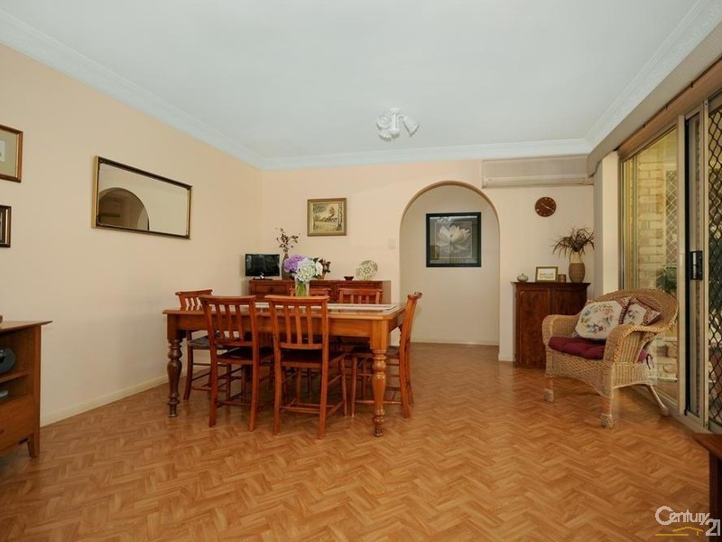 5 Bernborough Court, Glenvale QLD 4350