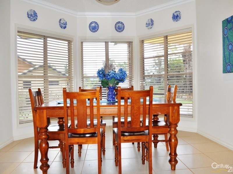 7 Flinders Street, Cabarlah QLD 4352