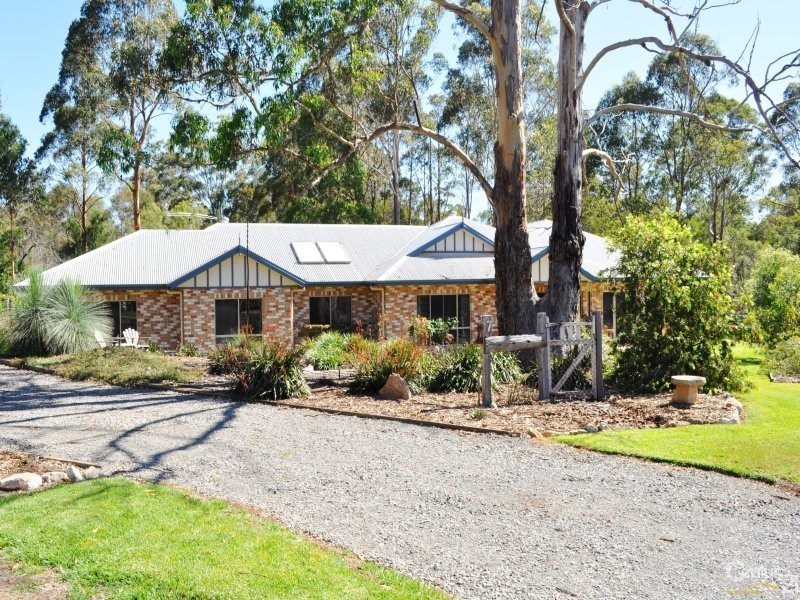 7 Flinders Street, Cabarlah QLD 4352