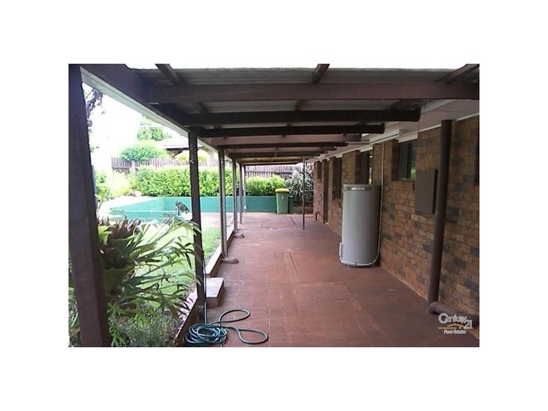 374 Hume Street, Centenary Heights QLD 4350