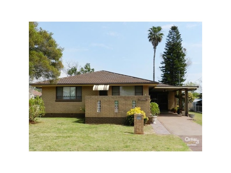 19 Winstanley Street, Newtown QLD 4350