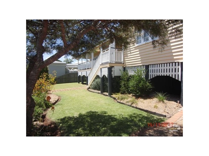 2 Market Street, South Toowoomba QLD 4350