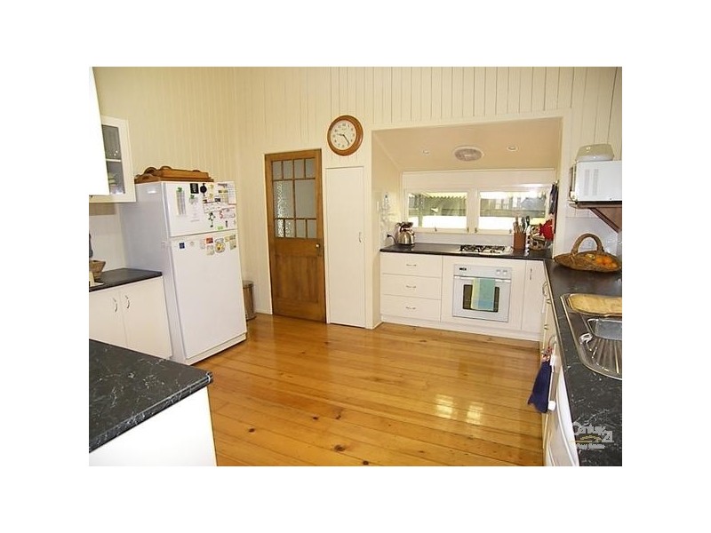 17 Vacy Street, South Toowoomba QLD 4350