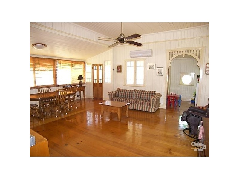 17 Vacy Street, South Toowoomba QLD 4350