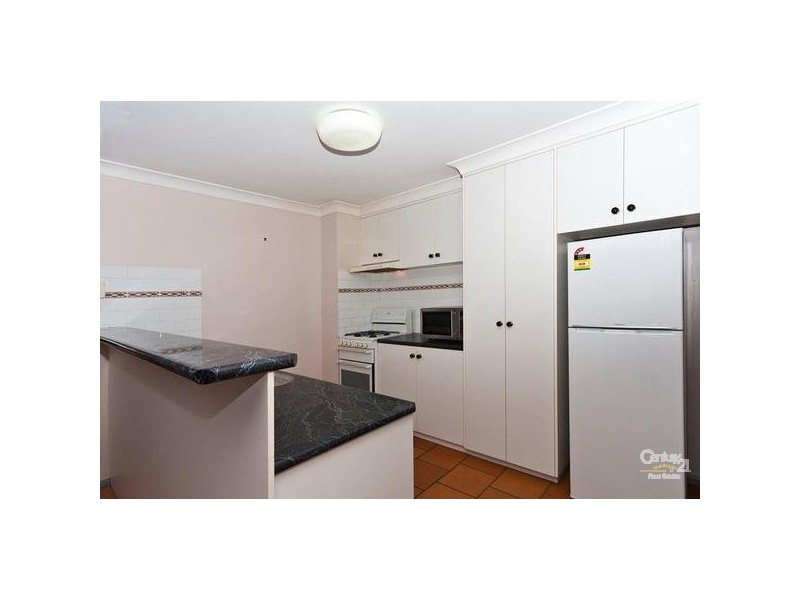 8/2 Roser Close, Kearneys Spring QLD 4350