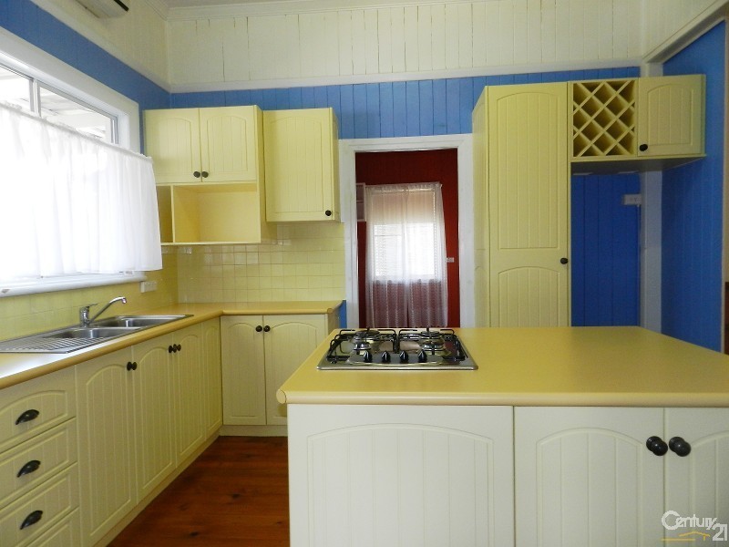 83 Lindsay Street, East Toowoomba QLD 4350