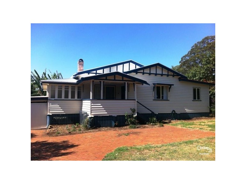 12 Stuart Street, North Toowoomba QLD 4350