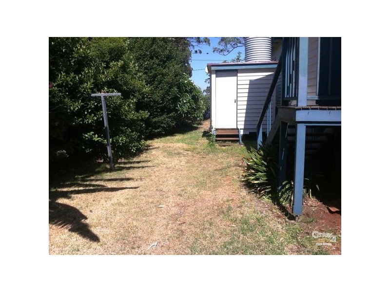 12 Stuart Street, North Toowoomba QLD 4350