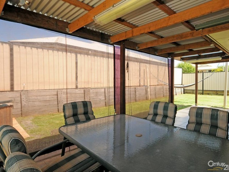 20 Patron Crescent, Glenvale QLD 4350