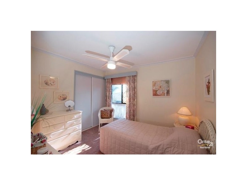 121 Glenvale Road, Newtown QLD 4350