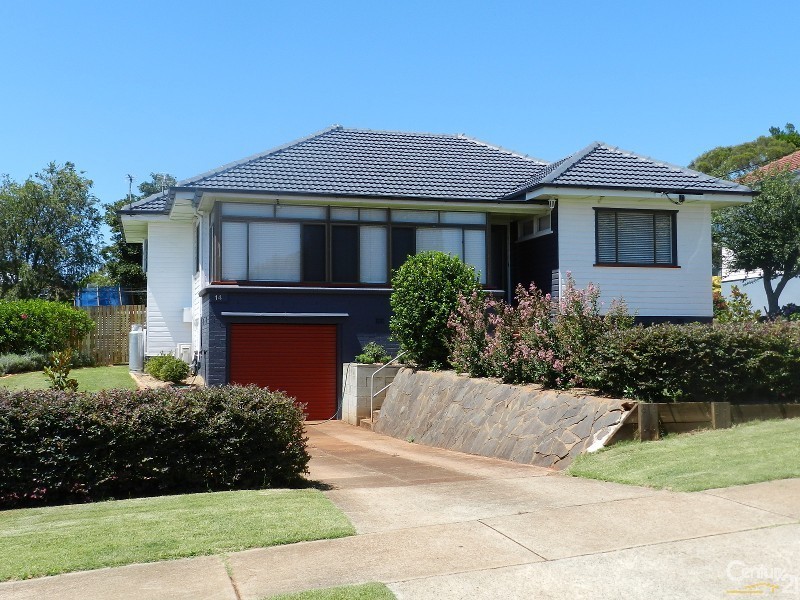 14 Cranley Street, South Toowoomba QLD 4350
