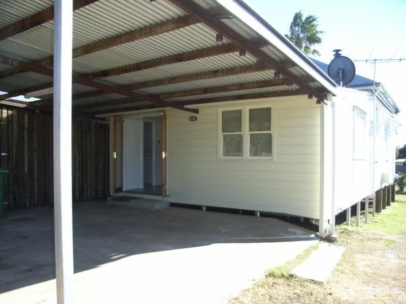 22 Tighe Street, Newtown QLD 4350