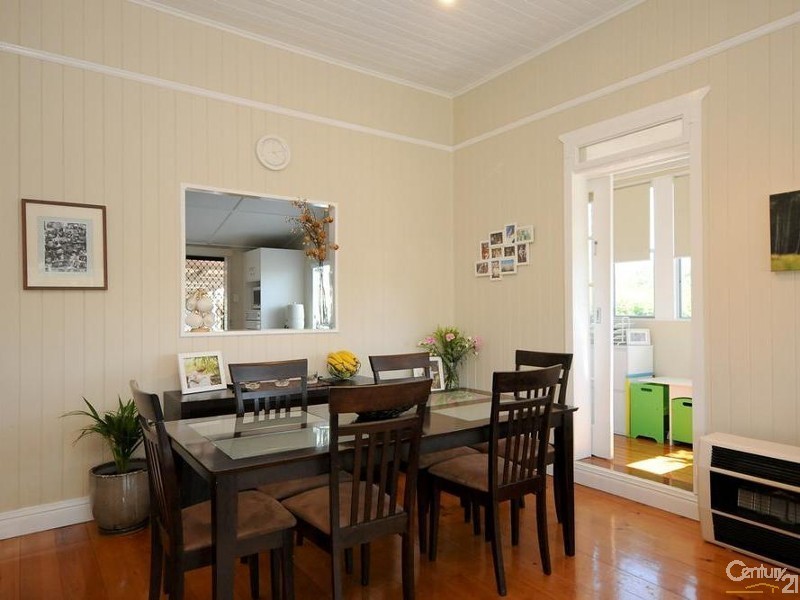 3 Empress Street, Centenary Heights QLD 4350