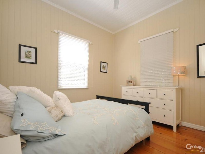 3 Empress Street, Centenary Heights QLD 4350