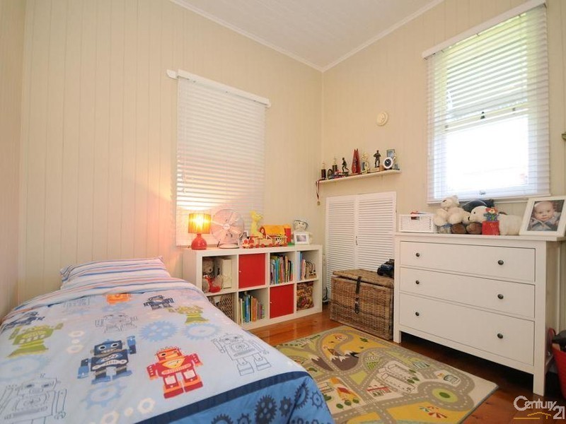 3 Empress Street, Centenary Heights QLD 4350