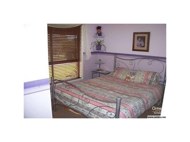 16 Hillview Crescent, Gowrie Junction QLD 4352