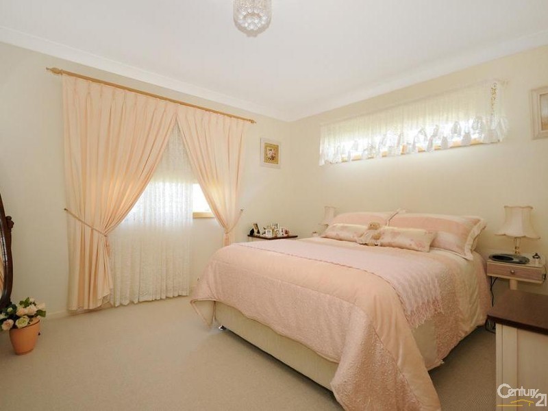 23 Fromalls Street, Harristown QLD 4350