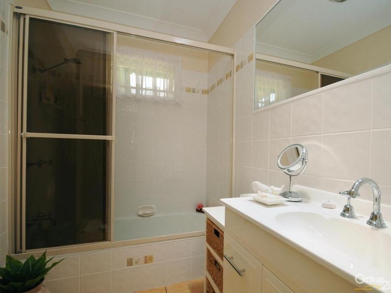 23 Fromalls Street, Harristown QLD 4350