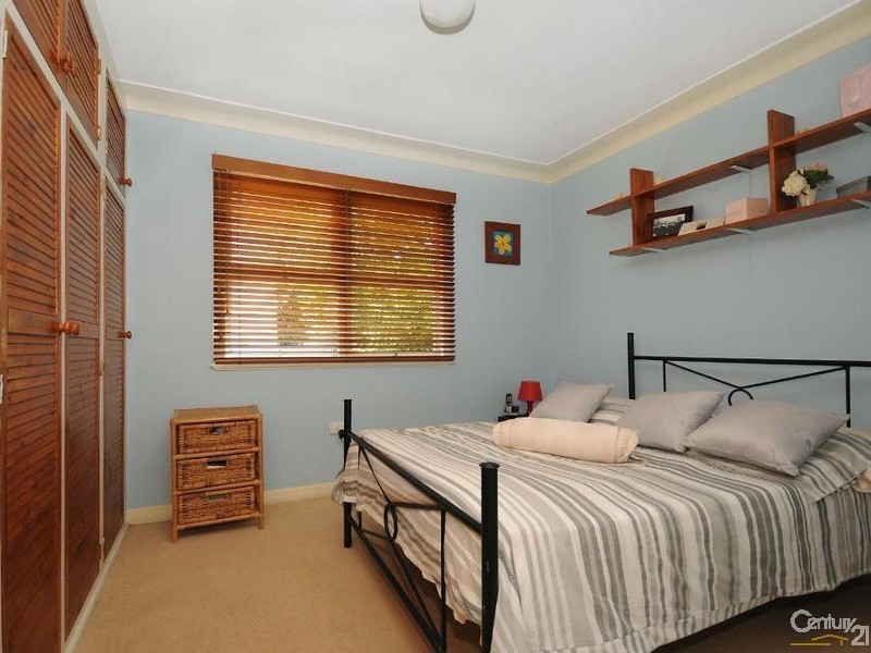 34 Hoey Street, Kearneys Spring QLD 4350