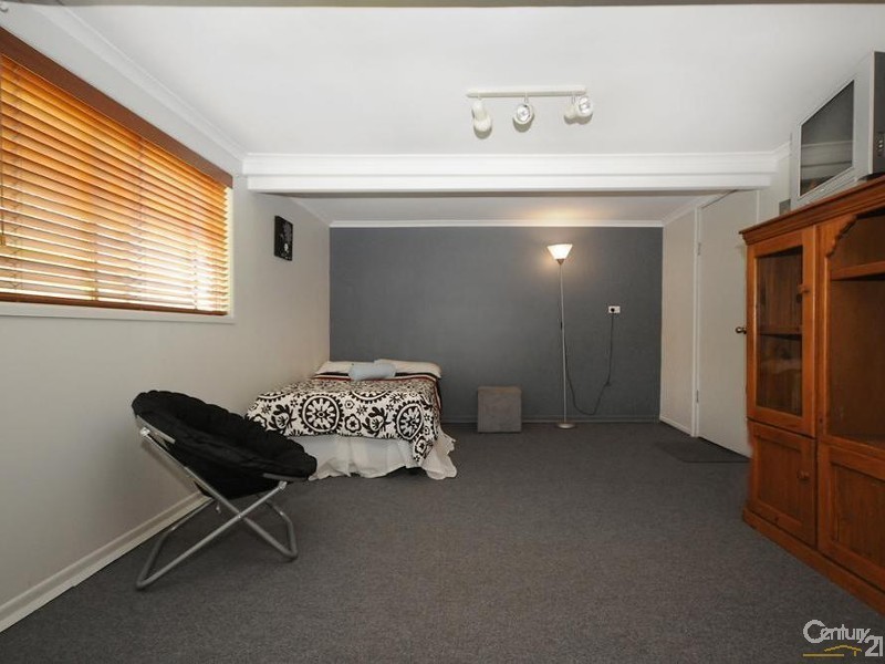 34 Hoey Street, Kearneys Spring QLD 4350