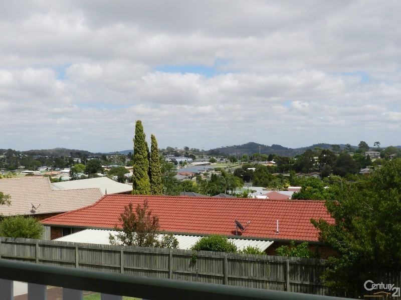 95 Gorman Street, Darling Heights QLD 4350