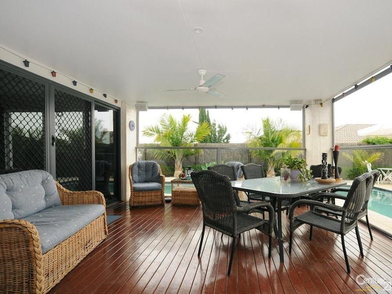 95 Spring Street, Middle Ridge QLD 4350
