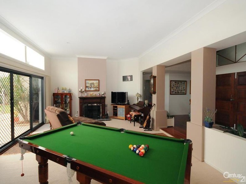 95 Spring Street, Middle Ridge QLD 4350
