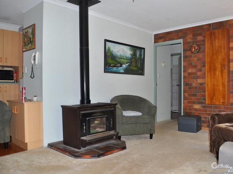 10 Chelsea Court, Centenary Heights QLD 4350