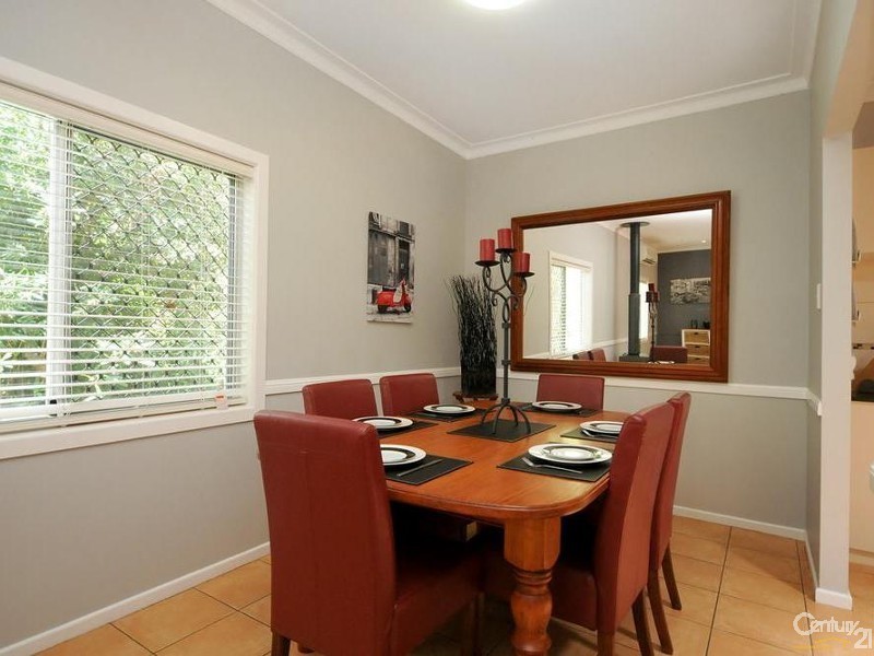 38 Llewellyn Street, Centenary Heights QLD 4350