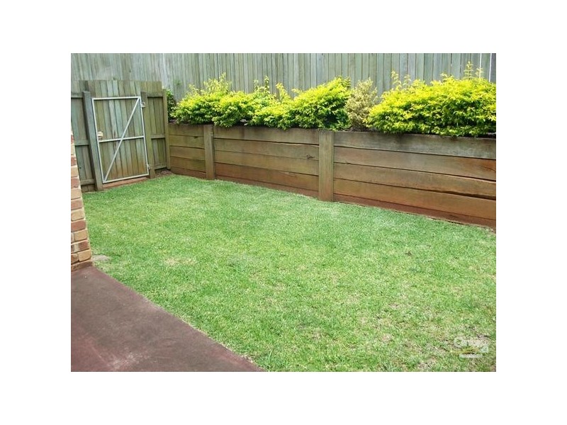 3/228 Mackenzie Street, Rangeville QLD 4350