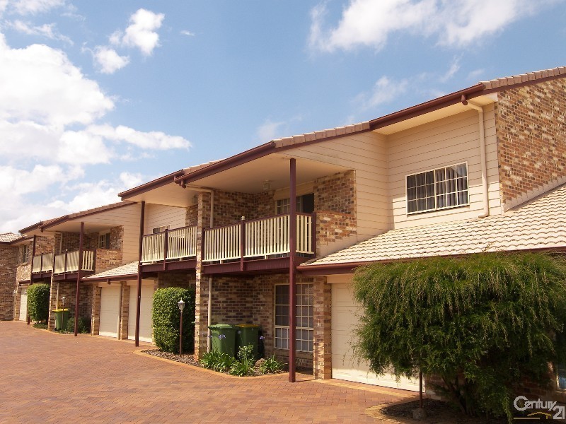 3/228 Mackenzie Street, Rangeville QLD 4350