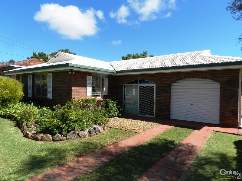 13 Trousdell Court, Rockville QLD 4350