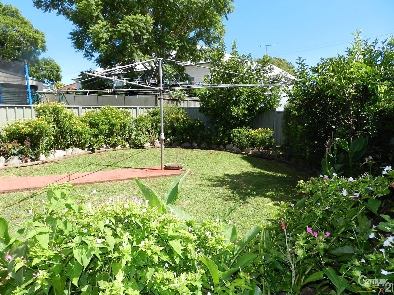 13 Trousdell Court, Rockville QLD 4350