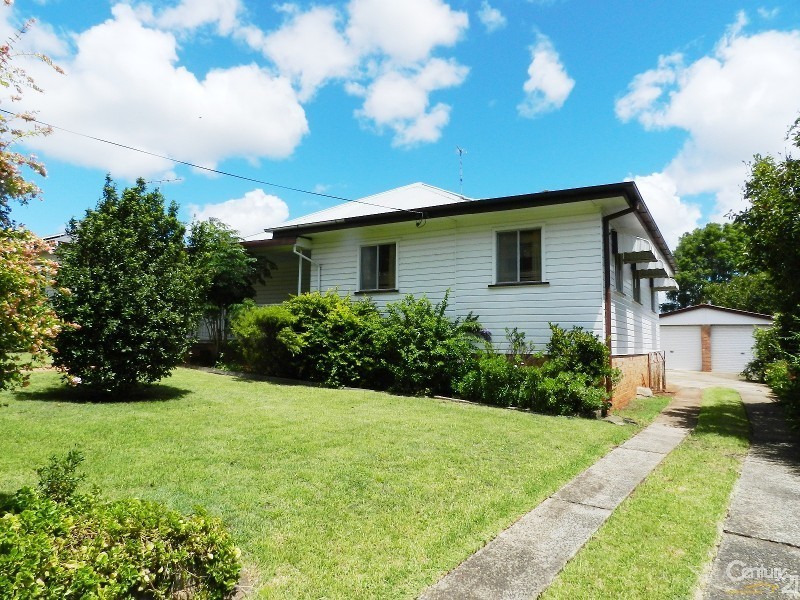 32 James Street, Rangeville QLD 4350