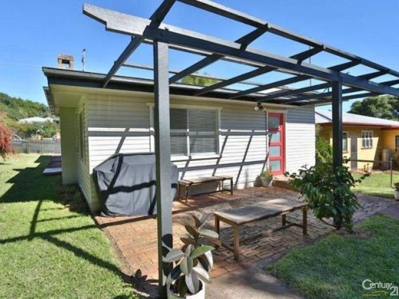 93b Jellicoe Street, North Toowoomba QLD 4350