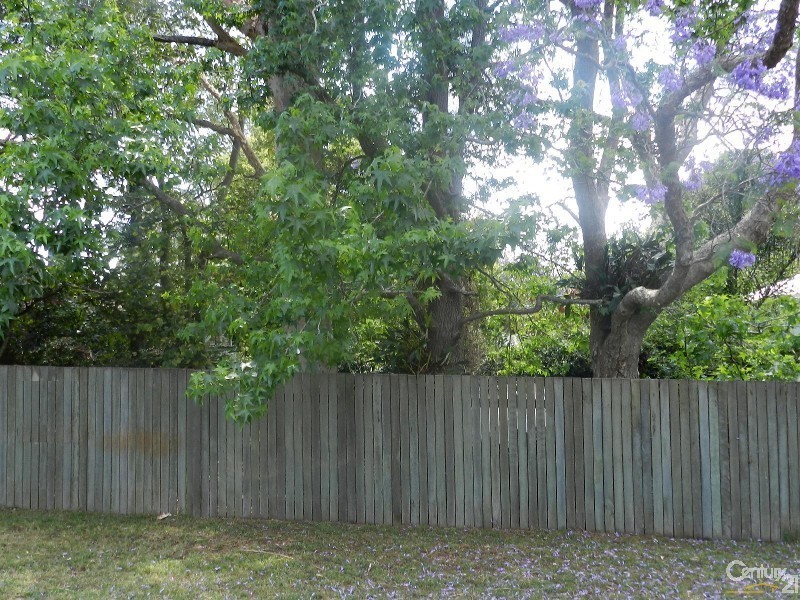 6 Blackdown Street, Harristown QLD 4350