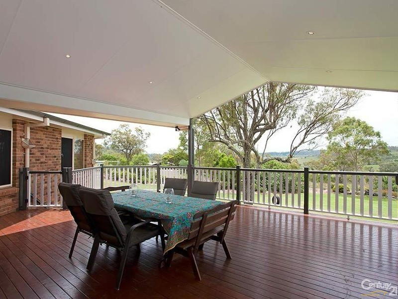 5 Ryans Drive, Cotswold Hills QLD 4350